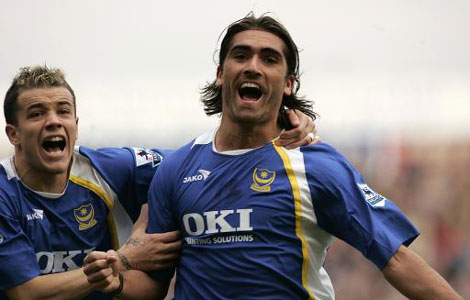 http://footyblog.net/wp-content/uploads/2008/08/pedro-mendes-rangers.jpg