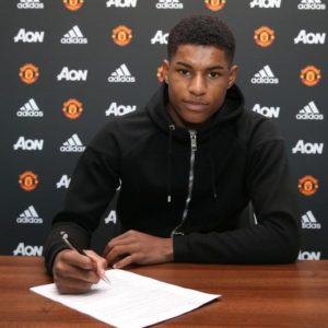 Marcus Rashford Signs Contract Extension to Manchester United