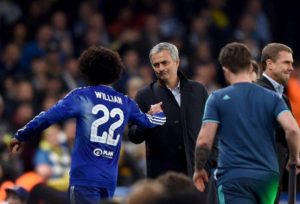 Willian set to sign new four-year Chelsea contract